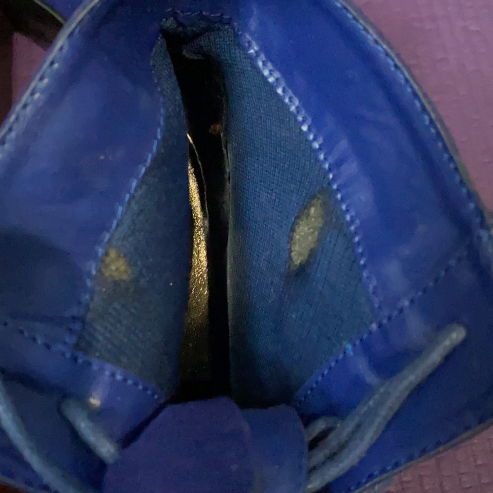 Heels - Picture 6 of 6